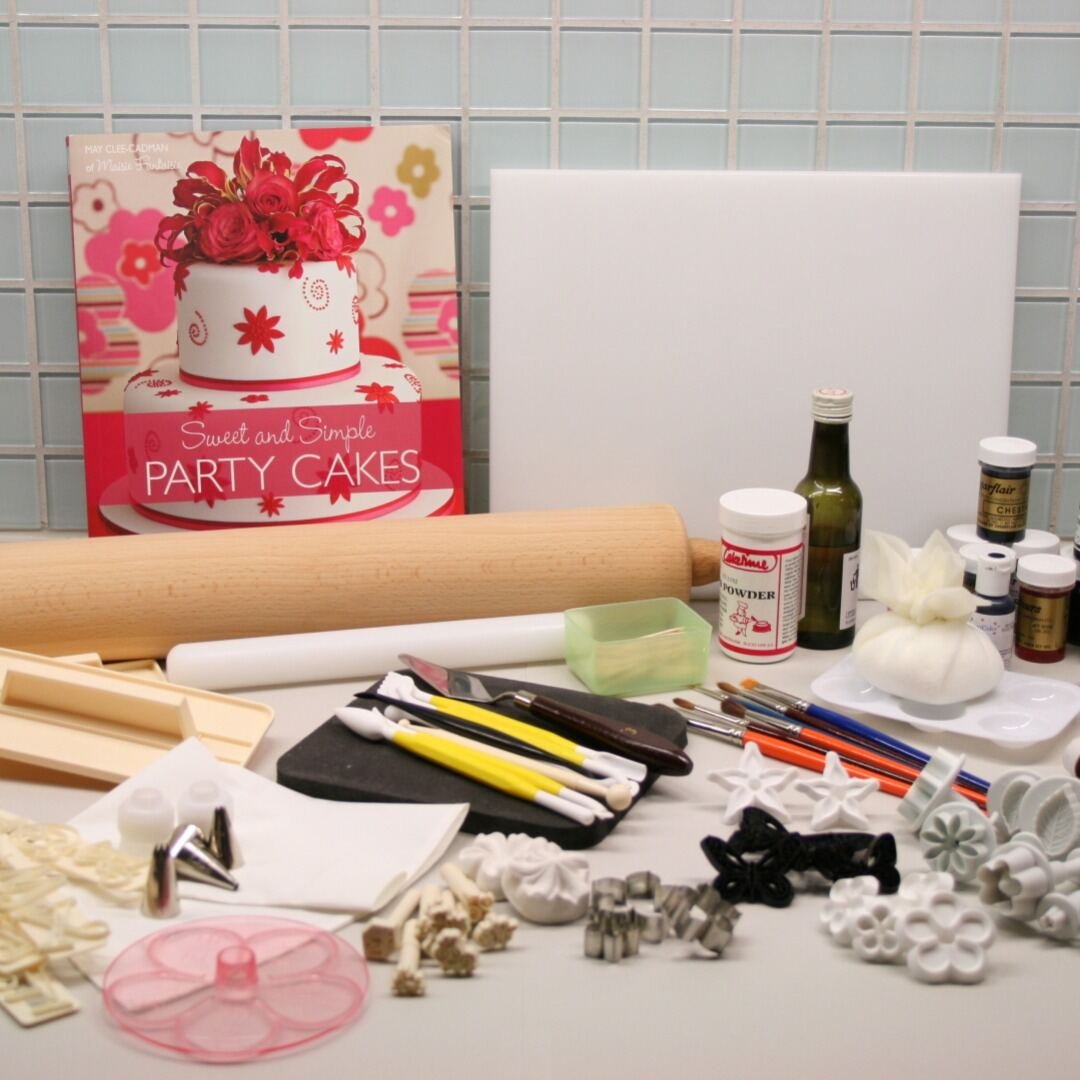Cake decorating supplies
